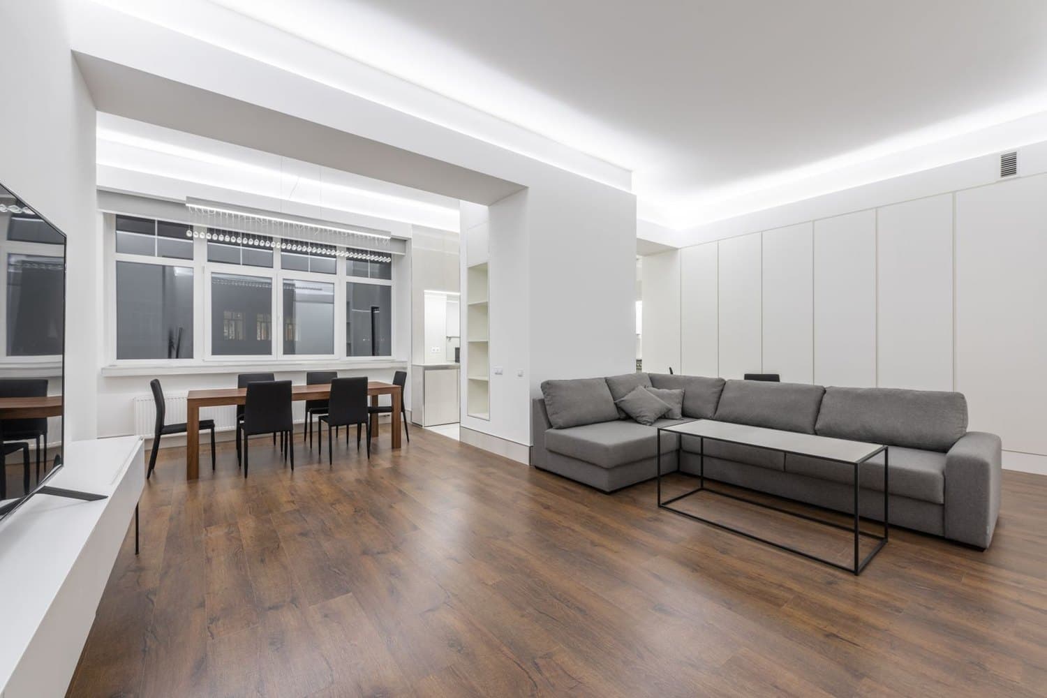 Woonkamer in Hoogezand — Glad stucwerk